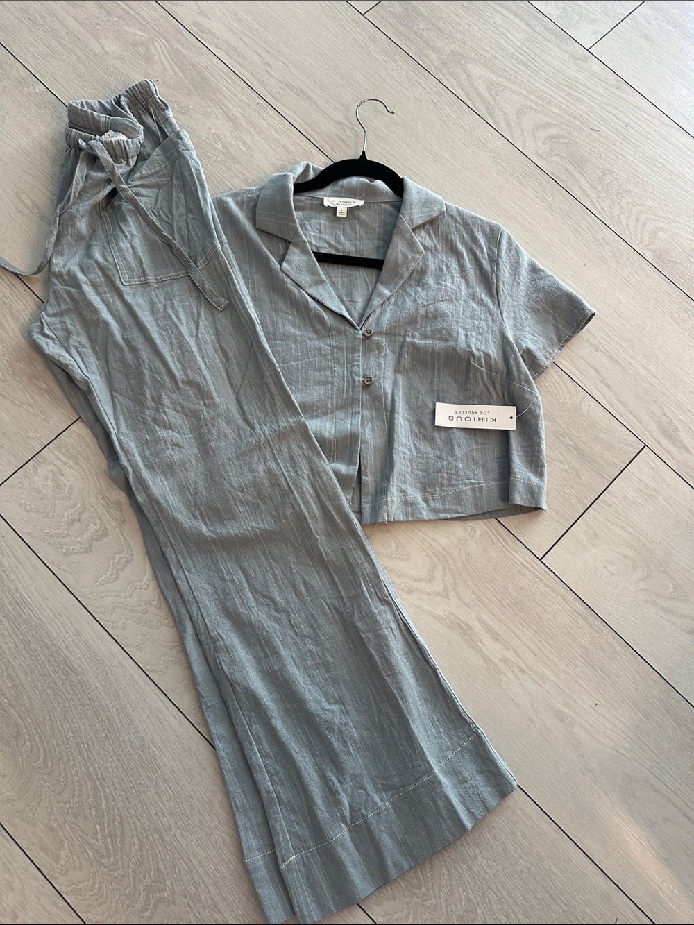 Kirious Los Angeles Light Blue Button-Front Top
